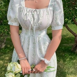 Allover plants print square neck knot front dress(Long dress).